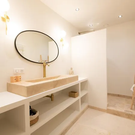Pick A Flat's Townhouse In - Rue Du Portail Neuf